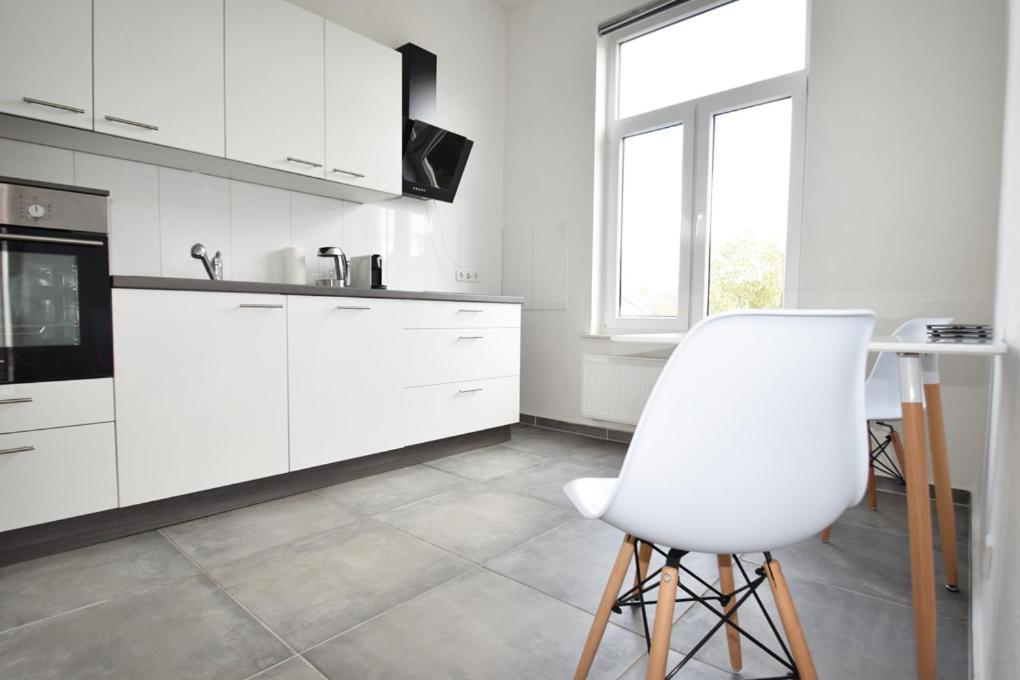 Apartment Air 3